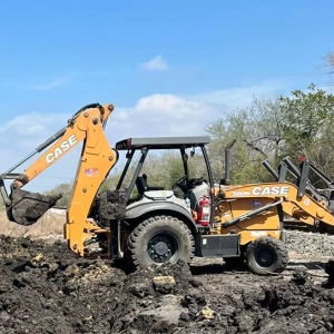 renta retroexcavadora tampico